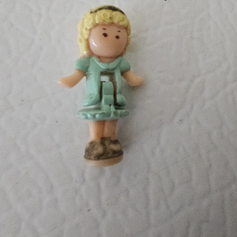 Vintage 1992 Green Polly Pocket Fashion Fun Figure